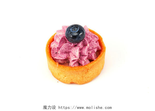 白底一块蛋糕小蛋糕蓝莓奶油蓝莓蛋糕